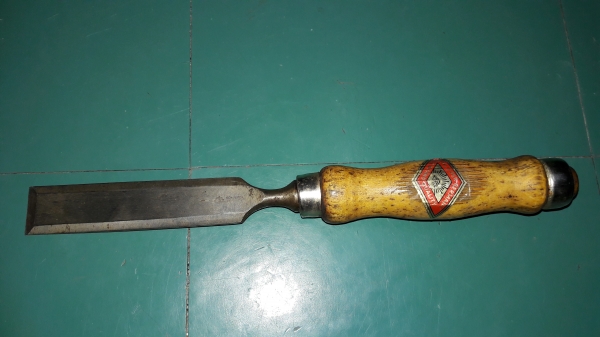 ขายสิ่วตราตาใหม่เก่าเก็บขนาด 1นิ้ว MADE IN GERMANY.