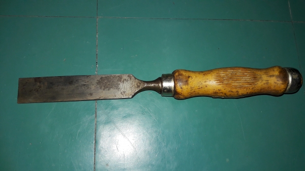 ขายสิ่วตราตาใหม่เก่าเก็บขนาด 1นิ้ว MADE IN GERMANY.