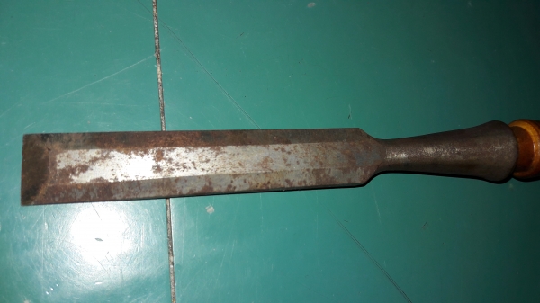 ขายสิ่วบ้องฉลามสามดาวหายากด้ามไม้ขนาด5/8"Made in Sweden. ขายสิ่วบ้องฉลามสามดาวหายากด้ามไม้ขนาด5/8"Made in Sweden.