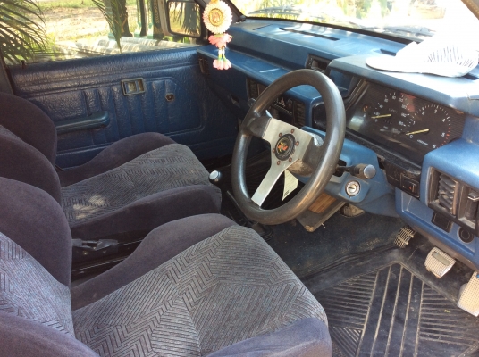 ขายมิตซูแอโร่บอดี้ เอาไว้รับเหมาก่อสร้างเข้าสวนสบาย