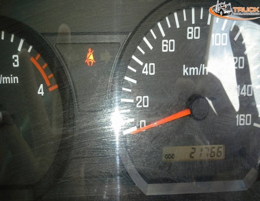 ขายรถ6ล้อ กระบะบรรทุก ISUZU/NPR/150แรงม้า วิ่งน้อย21,766กม. ยาว5เมตร จดปี2557