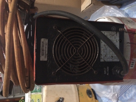 ตู้เชื่อมJASIC 200A.สภาพพร้อมใช้งาน ตู้เชื่อมJASIC 200A.สภาพพร้อมใช้งาน