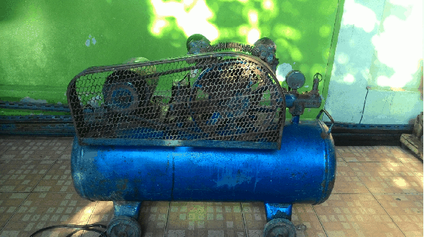 ขายด่วนปั้มลม PUMA 1/2 แรง ขนาด60ลิตร.