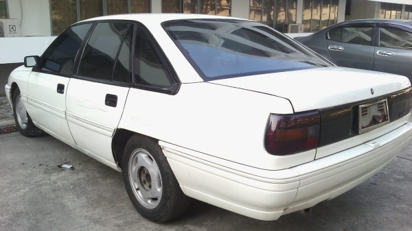 โฮลเด้ล คาเลียด ปี91 เครื่อง 1J แก๊สหัวฉีด เกียร์ออโต ขับดี 30000