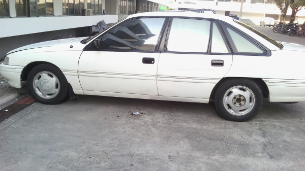 โฮลเด้ล คาเลียด ปี91 เครื่อง 1J แก๊สหัวฉีด เกียร์ออโต ขับดี 30000