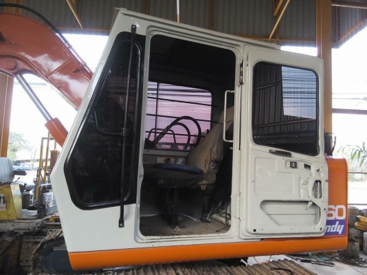 ขายด่วน HITACHI EX60G สภาพสวยพร้อมใช้งาน ระบบไว ช่วงล่างสวย มีใบอินวอย