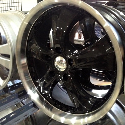 --------ขายแล้ว----------ล้อแม็กซ์ 18 นิ้ว LENSO LS29 หน้าดำขอบเงา