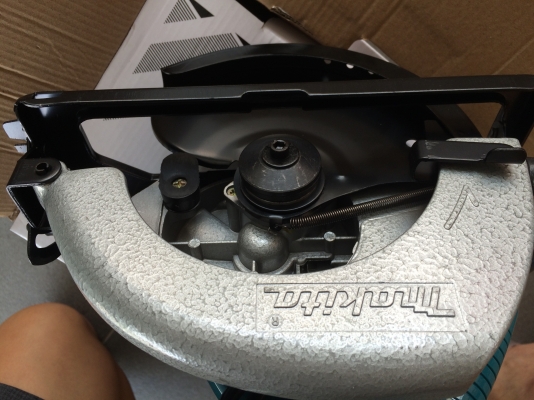 เลื่อยวงเดือนMakitaขนาด7"