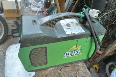 เครื่องเชื่อม CLIFF 205A