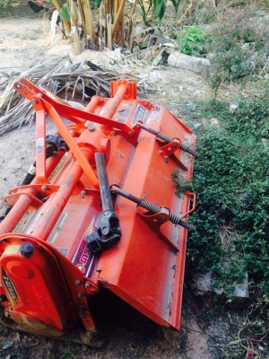 ขายถูกรถไถ