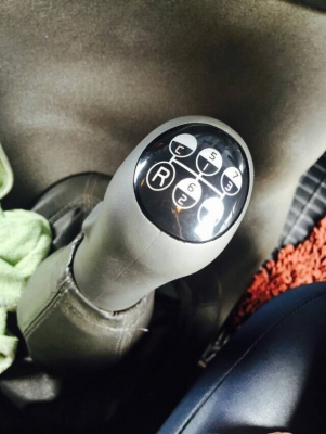 หัวลาก VOLVO  FM13  400แรง ปี 52 ราคา  2,350,000 บาท