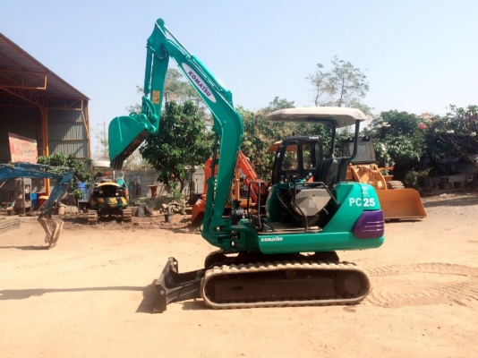 ขายด่วน KOMATSU PC25-1รุ่น7 สภาพสวยพร้อมใช้งาน ระบบไว ช่วงล่างสวย พร้อมทำสีเช็กระบบ มีใบอินวอย ขายด่วน KOMATSU PC25-1รุ่น7 สภาพสวยพร้อมใช้งาน ระบบไว ช่วงล่างสวย พร้อมทำสีเช็กระบบ มีใบอินวอย