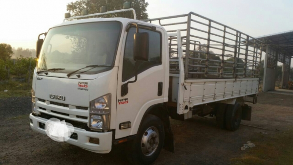 หกล้อ อีซูซุ NPR150ปี54ช่วงยาว5ม สภาพดีสวยรถใช้งานน้อย วิ่ง 180&times;&times;&times; กม รถพร้อมใช้งาน ทะเบียนพร้อมโอน