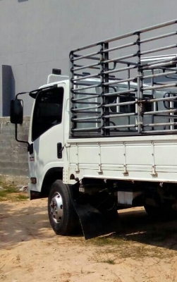 หกล้อ อีซูซุ NPR150ปี54ช่วงยาว5ม สภาพดีสวยรถใช้งานน้อย วิ่ง 180&times;&times;&times; กม รถพร้อมใช้งาน ทะเบียนพร้อมโอน