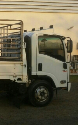 หกล้อ อีซูซุ NPR150ปี54ช่วงยาว5ม สภาพดีสวยรถใช้งานน้อย วิ่ง 180&times;&times;&times; กม รถพร้อมใช้งาน ทะเบียนพร้อมโอน