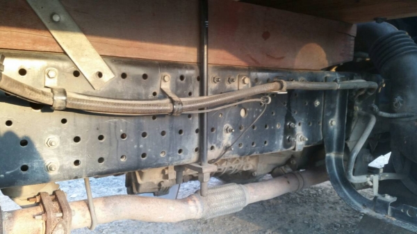 หกล้อ อีซูซุ NPR150ปี54ช่วงยาว5ม สภาพดีสวยรถใช้งานน้อย วิ่ง 180&times;&times;&times; กม รถพร้อมใช้งาน ทะเบียนพร้อมโอน