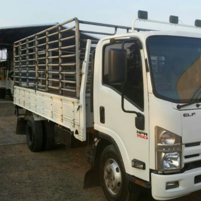 หกล้อ อีซูซุ NPR150ปี54ช่วงยาว5ม สภาพดีสวยรถใช้งานน้อย วิ่ง 180&times;&times;&times; กม รถพร้อมใช้งาน ทะเบียนพร้อมโอน