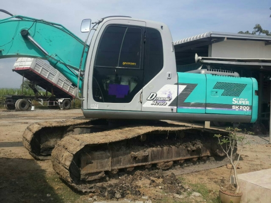 ขาย 1,295,000 รถแบคโฮ KOBELCO sk 200-6เครื่องดีปั้มแรงไฟฟ้าครบเล่มทะเบียนรถสวยพร้อมใช้เอกสารพร้อมโอน 090-772-3710 090-772-3708
