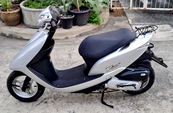 ขายขาดทุน HON่A DIO4 รถเพิ่งมาจากญี่ปุ่น