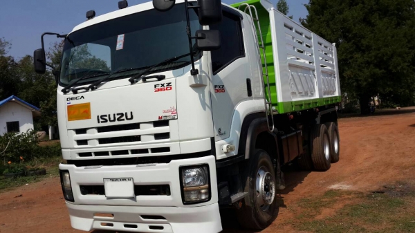 10ล้อ ISUZU DECA FXZ-360 ยูโร-3 ปี55 2เพลาดั้มเหล็ก สามมิตรฯลอนเฉียง มีระบบลากพ่วง **ขาย ISUZU DECA FXZ-360 ยูโร 3 (แม่เดี่ยว) 10ล้อ2เพลาดั้มเหล็ก SMM-สามมิตรฯ สีใหม่สวยๆ พร้อมใช้งาน ISUZU DECA FXZ-360 EURO-3 ปี55 เครื่องเดิม เกียร 10ล้อ ISUZU DECA FXZ-360 ยูโร-3 ปี55 2เพลาดั้มเหล็ก สามมิตรฯลอนเฉียง มีระบบลากพ่วง **ขาย ISUZU DECA FXZ-360 ยูโร 3 (แม่เดี่ยว) 10ล้อ2เพลาดั้มเหล็ก SMM-สามมิตรฯ สีใหม่สวยๆ พร้อมใช้งาน ISUZU DECA FXZ-360 EURO-3 ปี55 เครื่องเดิม เกียร