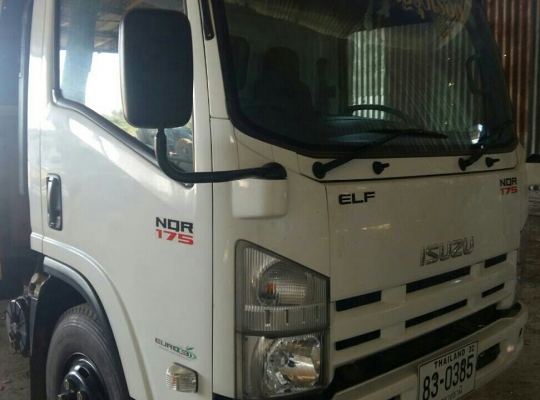 หกล้อ อีซูซุ NQR150ปี48แอร์ พ.เวอร์ ช่วงยาว5.50ม สภาพดีสวยบางเดิมพร้อมใช้ เล่มทะเบียนพร้อมโอน