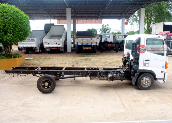 PN-4 HINO MEGA หัวครัชซี 6 ล้อ รถสวยสภาพพร้อมใชั