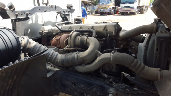 HINO FG ปี49 ตู้10บาน HINO FG ปี49 ตู้10บาน