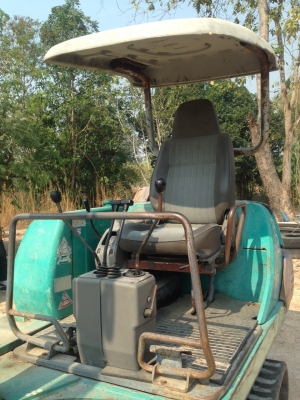 ขายรถแบคโฮ KOMATSU PC20-7 รถเก่านอก ราคา 300000