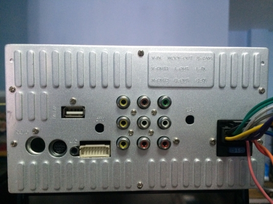 XTRONS TD716Y USB SD CARD BLUETOOTH FMเครื่องโซนประเทศได้ รับคลื่นไทยครบ Aux ปรับระดับจอได้ ปรีเอ้า2ชุด กล้องมองหลัง Vedio out Vedio in แผ่นเล่นไม่ได้ ใส่แล้วคืนแผ่นออกมา ที่เหลือทุกอย่างเล่นได้หมดครับ มือ2 ญี่ปุ่น