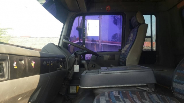 ขาย HINOFL3H กระบะล่องไม่ดั้ม ขาย HINOFL3H กระบะล่องไม่ดั้ม