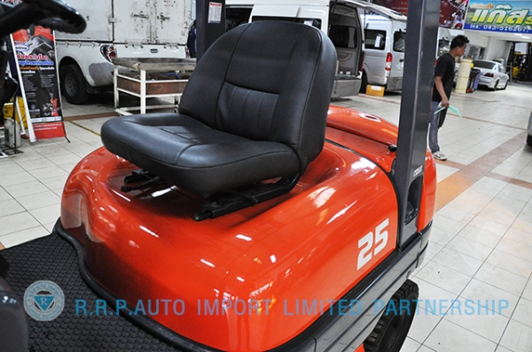 ขายรถโฟล์คลิฟท์มือสอง TOYOTA รุ่น 6FD25-15288 ราคา xxx,xxx บาท นำเข้าจากประเทศญี่ปุ่น 100\% ไม่เคยใช้งานในไทย