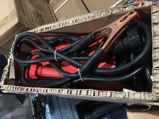 ตู้เชื่อมไฟฟ้า LACOSTA 300A. ตู้เชื่อมไฟฟ้า LACOSTA 300A.