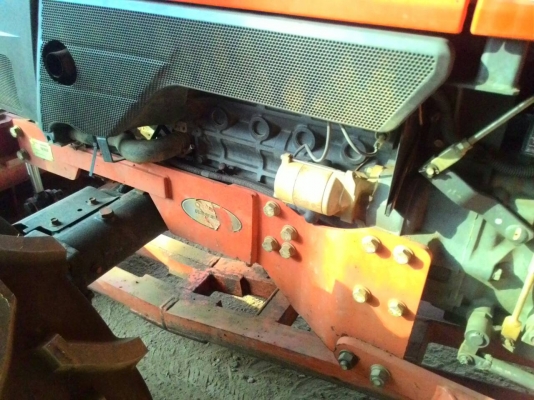 ขายรถไถ KUBOTA L4508 พร้อมดันหน้าตราช้าง ยางใหม่4เส้น กระทะล้อใหม่4วง รถไร่สภาพดีพร้อมใช้งาน มีทะเบียนพร้อมโอน DC Tractor Rayong 0818618678,0899347475 id line=0818618678 id line=carbonthai มีรถบริการขนส่งทั่วไทย รถอยู่ อ.แกลง จ.ระยอง