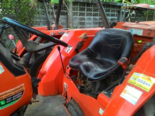 ขายรถไถ KUBOTA L4508 พร้อมดันหน้าตราช้าง ยางใหม่4เส้น กระทะล้อใหม่4วง รถไร่สภาพดีพร้อมใช้งาน มีทะเบียนพร้อมโอน DC Tractor Rayong 0818618678,0899347475 id line=0818618678 id line=carbonthai มีรถบริการขนส่งทั่วไทย รถอยู่ อ.แกลง จ.ระยอง