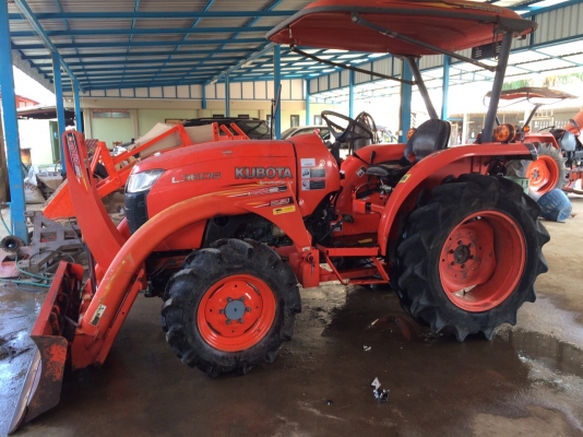 ขายKubota L3608 อุปกรณ์3ชิ้น ทำงาน877ชม. ราคา290000 ทะเบียนพร้อมโอน