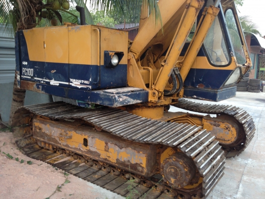 ขายแบคโฮ KOMATSU PC100-2 ขายแบคโฮ KOMATSU PC100-2