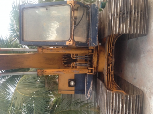 ขายแบคโฮ KOMATSU PC100-2