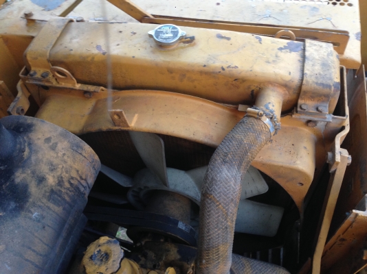 ขายแบคโฮ KOMATSU PC100-2 ขายแบคโฮ KOMATSU PC100-2