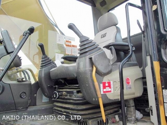 ขายรถขุด CATERPILLAR 320D