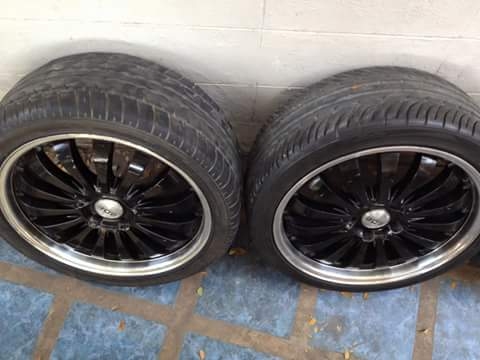 ล้อแม็กขอบ 18 กว้าง8 ทั้ง4วง ออฟ45