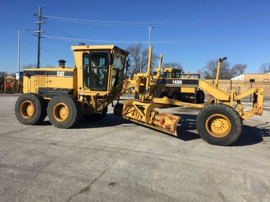 ขายรถเกรด 140H_APM01xxx พร้อม Scarifier มือสองนำเข้าจากอเมริกา