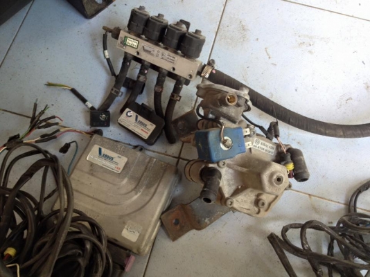 ชุดแก๊สหัวฉีด อุปกรณ์ครบ ถังปี2011