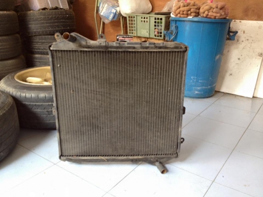 หม้อน้ำรถตู้หัวจรวด kz ใบนอน