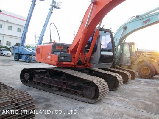 ขายรถขุด HITACHI ZX200