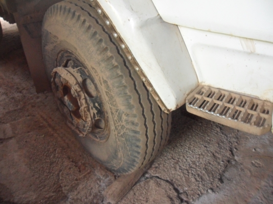 ขาย..ด่วนๆๆๆ ครับ  อีซูสุ ร็อคใหญ่ 10 ล้อ ดั้ม 2 เพลา ลากข้าวได้ ดินได้ ติดต่อ ช่างหมึก 087-5262494 และ 094-7452226ต่อรองได้