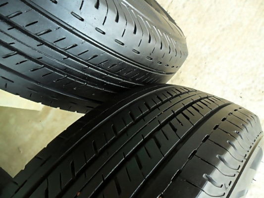 ยางกระบะ15  บริดสโตน205-70-R15ลงพื้นปี14 (4เส้น3,500)