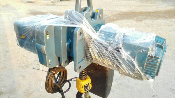 Sell>> รอกโซ่ไฟฟ้า ‪#&lrm;DEMAG‬ Made in Germany ขนาด 1.6 ตัน ไฟ 380V. สภาพ 95\% นางฟ้ามาโปรด รีโมท ตะขอ กล่องโซ่ ใหม่กริ้บ