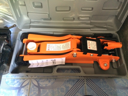 OKURA 2.5tonใช้ยกรถยนต์รถโหลดเตี็ยได้ของใหม่ OKURA 2.5tonใช้ยกรถยนต์รถโหลดเตี็ยได้ของใหม่