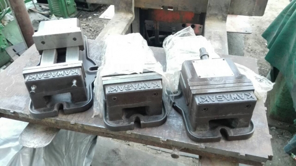 Sell>> ปากกาจับงาน KAWASAKI Made in JAPAN 7"นิ้ว สดนอกพึ่งลงตู้ แน่นทุกตัวมาเทสก่อนได้!!