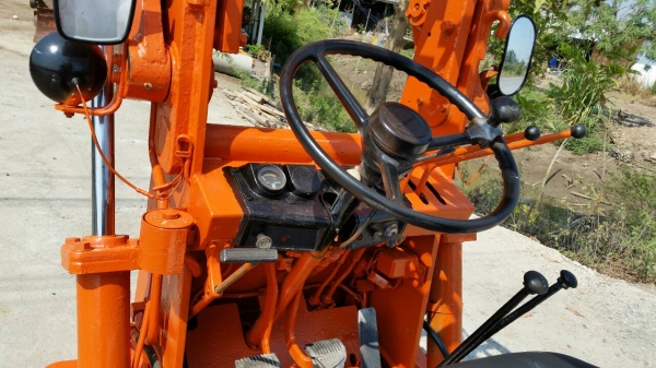 ขายด่วน รถตัก TOYOTA 4SGตัก1.2ตัน1.2คิวยกสูง3เมตรรถนอกนำเข้ายังไม่เคยใช้งานในเมืองไทยเลยรุ่นใหม่